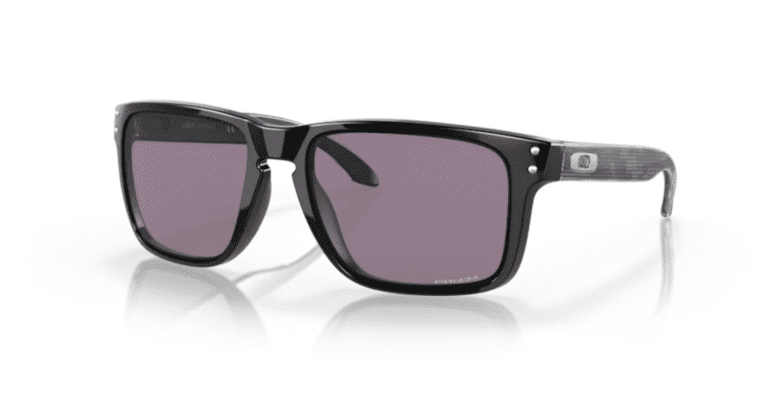 Oakley Holbrook